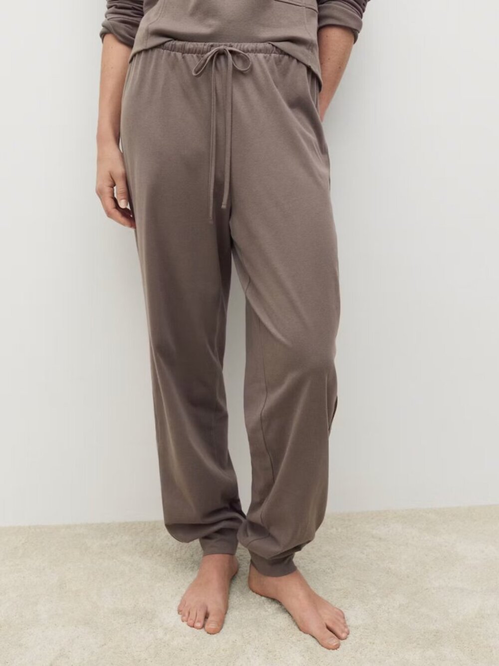 NWT Mango Soft-finish jogger pants
